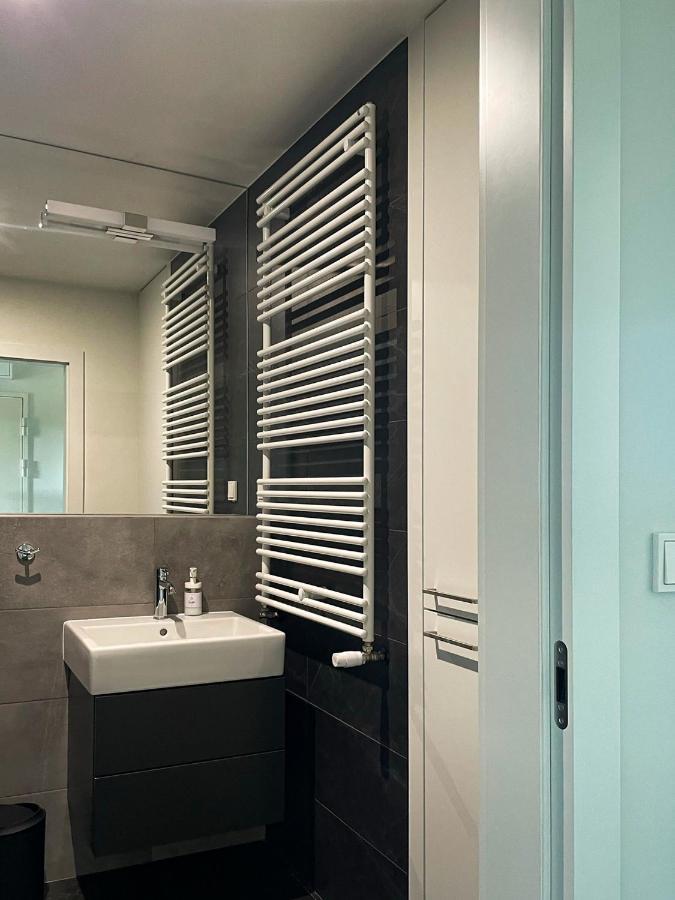 Visiting Apartments - Wyspa Slodowa ヴロツワフ エクステリア 写真